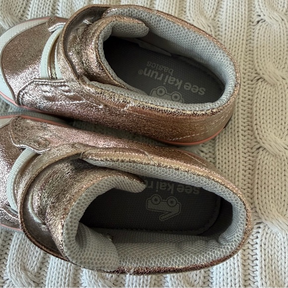 See Kai Run Drew Rose Gold Size 8 Toddler Girls Sneaker Shoes NEW First Walker - Picture 7 of 9